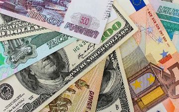 В Узбекистане повысился курс иностранной валюты