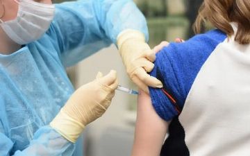 Количество граждан, полностью вакцинированных ZF-UZ-VAC2001, превысило 58 тысяч человек