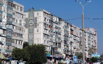 В Ташкенте женщина упала с девятого этажа и скончалась 