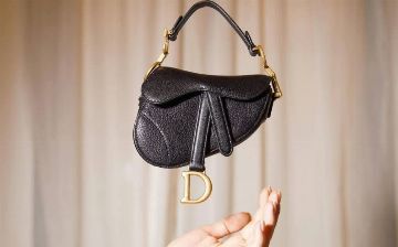 Dior выпустили коллекцию крошечных сумок
