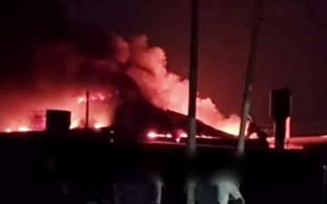 В Ташобласти произошел пожар на фабрике