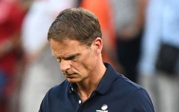 Франк де Бур освобождён от должности главного тренера сборной Нидерландов&nbsp;