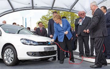 Volkswagen пытается «сломать» китайских производителей электромобилей