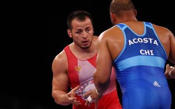 Борец из Узбекистана Муминжон Абдуллаев завершил свое участие на Олимпиаде на этапе 1/4 финала<br>