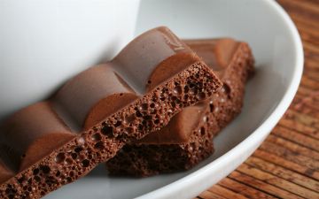Как правильно есть шоколад: объясняет диетолог