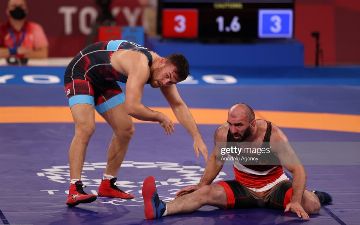 Вольный борец Магомед Ибрагимов потерял шанс на получение бронзовой медали Токио-2020
