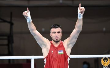 Знаменосец сборной Узбекистана Баходир Джалолов стал Олимпийским чемпионом по боксу<br>