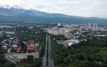 Власти Казахстана возмутились языковыми рейдами националистов, которые заставили извиняться русскоязычное население на камеру <br>