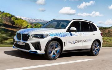 BMW покажет в Мюнхене водородную BMW iX5
