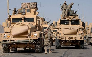 Узнайте, сколько (и каких) машин оставили США афганским террористам