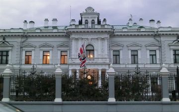 В Москве узбекистанец&nbsp;пытался проникнуть на территорию посольства Великобритании