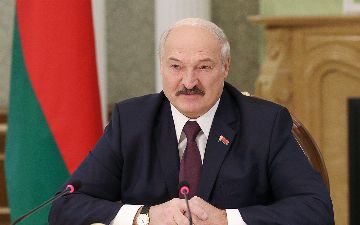 Шавкат Мирзиёев поздравил Лукашенко с 67-летием