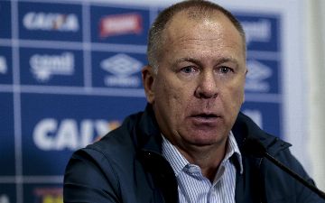 Главный тренер команды Машарипова подал в отставку