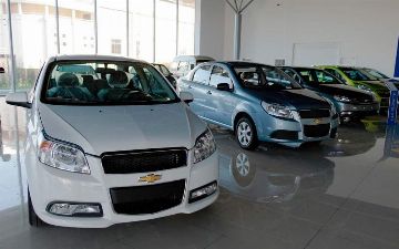 Госкомстат посчитал количество легковых автомобилей, принадлежащих жителям Узбекистана