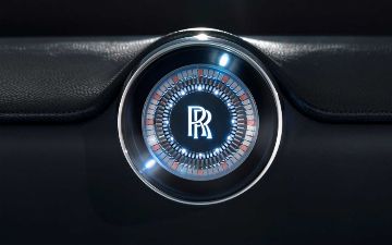 Rolls-Royce готовит премьеру третьего концепта своего электромобиля