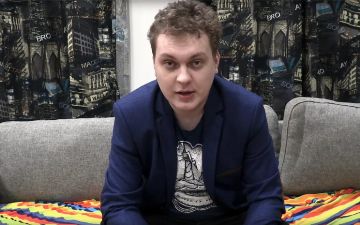 Российскому блогеру Хованскому продлили арест за песню про теракт на Дубровке