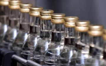Правительство Узбекистана внесло изменения в некоторые законы: отныне вводится ежемесячный сбор за право продавать алкоголь
