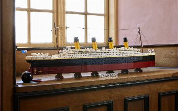 LEGO анонсировала огромный набор корабля «Титаник» - видео