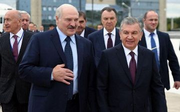 Лукашенко заранее позвонил Шавкату Мирзиёеву, чтобы поздравить его с победой на выборах 