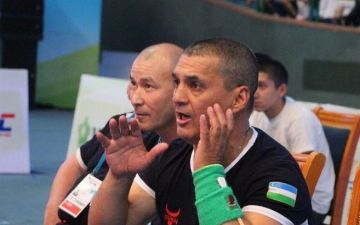 Тренер cборной Узбекистана по боксу обратился с критикой из-за судейства на Чемпионате мира<br>