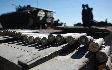 Казахстан безвозмездно пополнит военные склады Кыргызстана и Таджикистана боеприпасами и спецтехникой из-за положения в Афганистане 