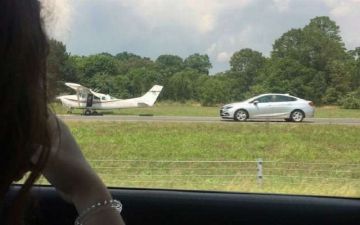 При крушении самолета в США погибли четыре человека