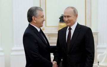 Обмен мнениями по Афганистану и подписание 18 документов: Шавкат Мирзиёев встретился с Владимиром Путиным