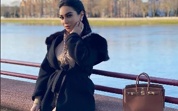 Редакция Repost Lifestyle узнала, сколько стоят сумки в лакшери гардеробе Мунисы Ризаевой