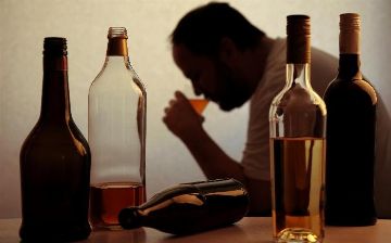 Ученые выяснили, лекарство от алкоголизма может использоваться в борьбе с коронавирусом