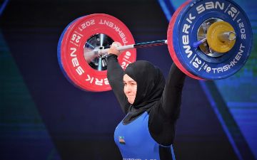 Узбекистанская тяжелоатлетка Турсуной Жабборова завоевала золотую и серебряную медали ЧМ