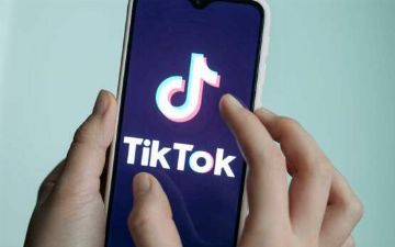 TikTok стал лидером по&nbsp;посещаемости в&nbsp;интернете в&nbsp;2021 году
