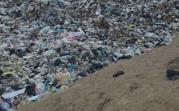 Жители Навоийский области пожаловались на полигон бытовых отходов