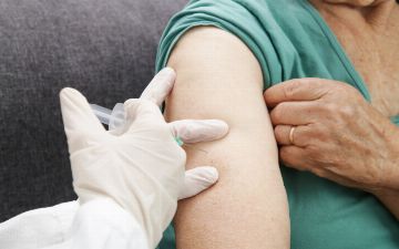 В ВОЗ до сих пор не знают, сколько бустерных доз вакцины нужно для защиты от ковида