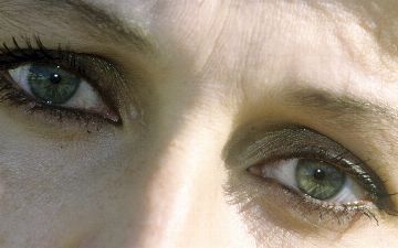 Ученые назвали способ определить болезнь Альцгеймера по глазам