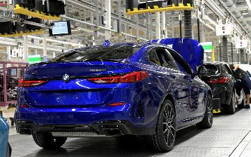 BMW приостановит работу своих заводов по всему миру — узнайте причину
