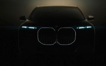 Тизер нового электромобиля BMW 7-Series