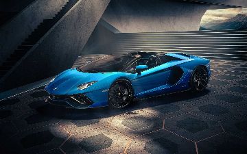 В Lamborghini решили вернуться к производству Aventador
