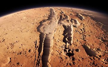 NASA анонсировала примерную дату высадки астронавтов на Марс