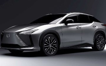 Lexus презентует электрический кроссовер RZ уже в апреле 2022 года