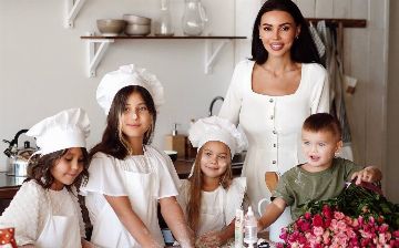 Оксана Самойлова рассказала о пополнении в семье, заявив, что теперь у них пять детей – видео