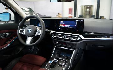 BMW презентовал новый мощный электромобиль