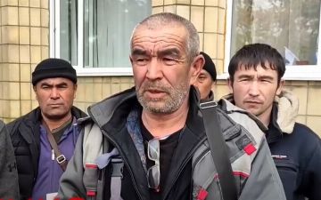 МИД прокомментировал видео с узбекскими дальнобойщиками, у которых отобрали фуры в Украине