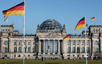 Германия массово высылает российских дипломатов