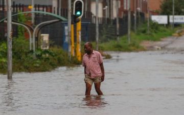 В ЮАР из-за сильнейшего наводнения погибло 443 человека