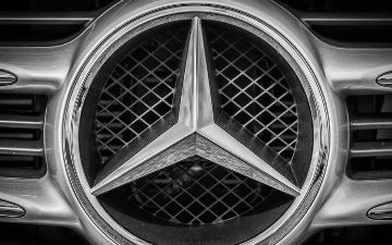 Фотошпионы заметили новый Mercedes-AMG CLE 63 на дорожных испытаниях