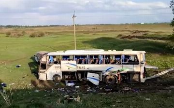 Из Казахстана в Узбекистан вернули граждан, пострадавших в ДТП с автобусом