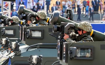 Украина стала крупнейшим получателем военной помощи США