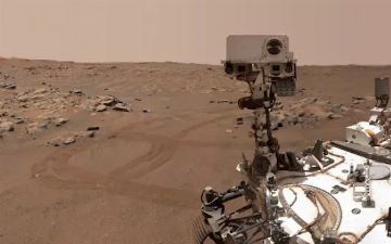 Планетоход обнаружил мусор на Марсе — фото