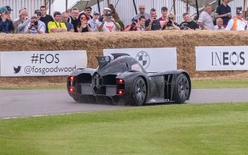 «Бэтмобиль» намеревается побить рекорд&nbsp;Bugatti Chiron