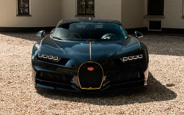 Последние экземпляры Bugatti Chiron отделали золотом